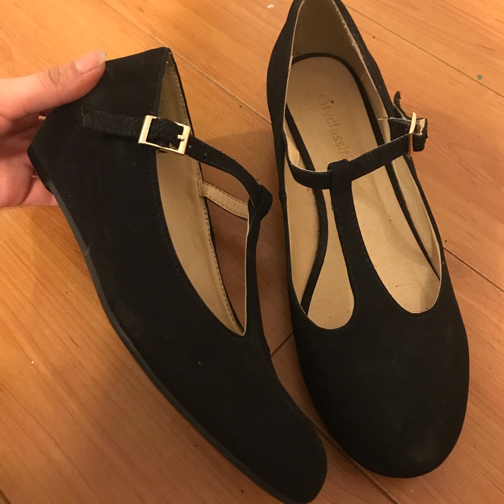 Maryjane wedges